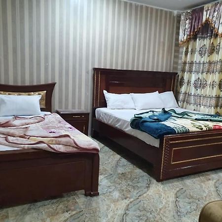 Madina Tower Hotel & Restaurant Bahrain Exteriör bild