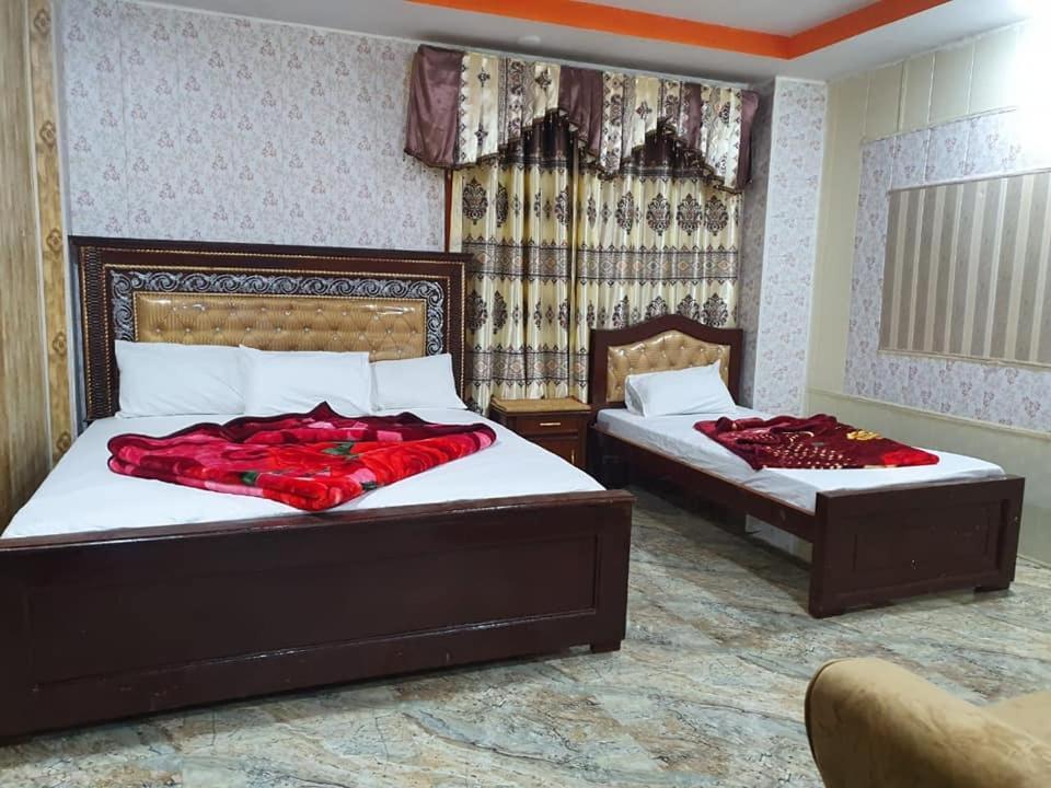 Madina Tower Hotel & Restaurant Bahrain Exteriör bild